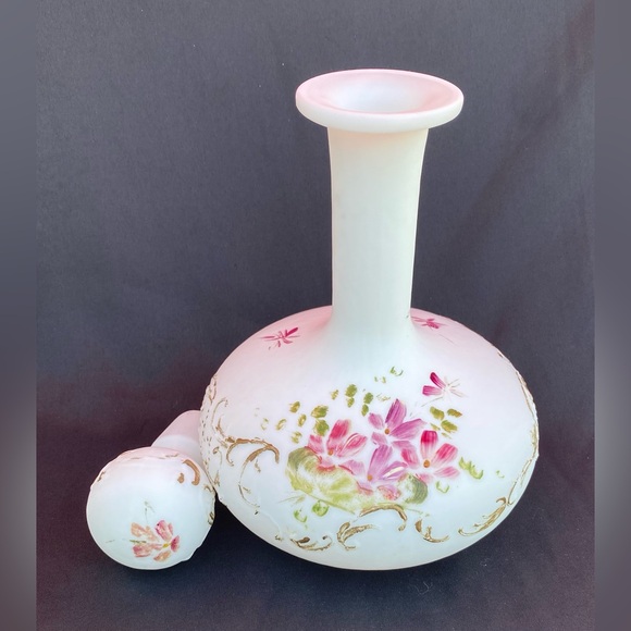 Antique Victorian Glass Decanter Barber Bottle Hand Painted Intact with Stopper - Picture 10 of 12